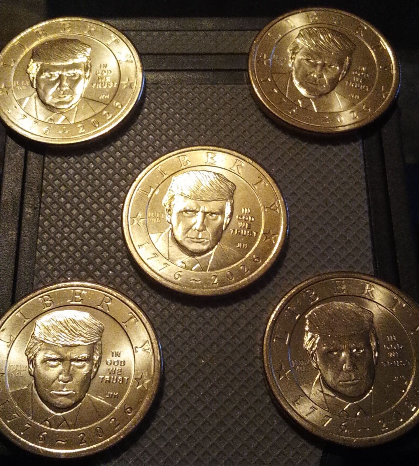 2026 Trump Coins LOT OF FIVE (5) Donald J. Trump $1 ALL JULY 4th PRIVY Coins