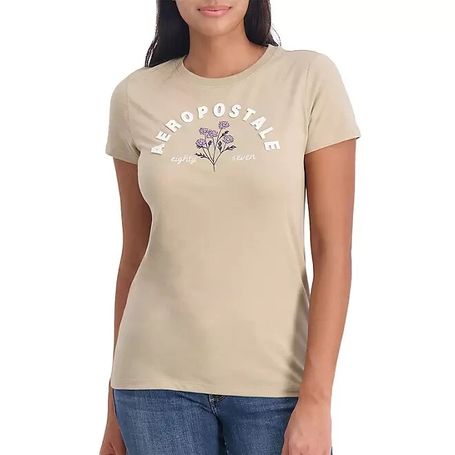 Aéropostale Women\'s Graphic Tee Size M Brown