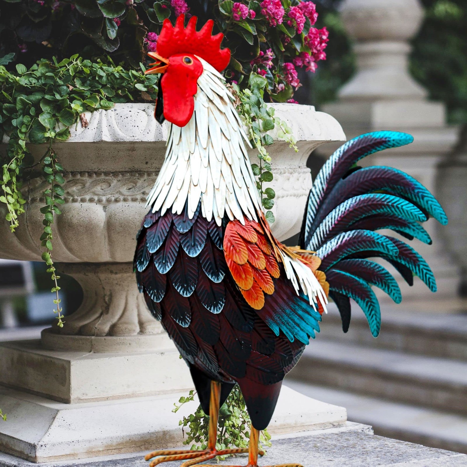 Metal Rooster Decor,Yard Chicken Decorations,Outdoor Garden Statues, Metal Chick