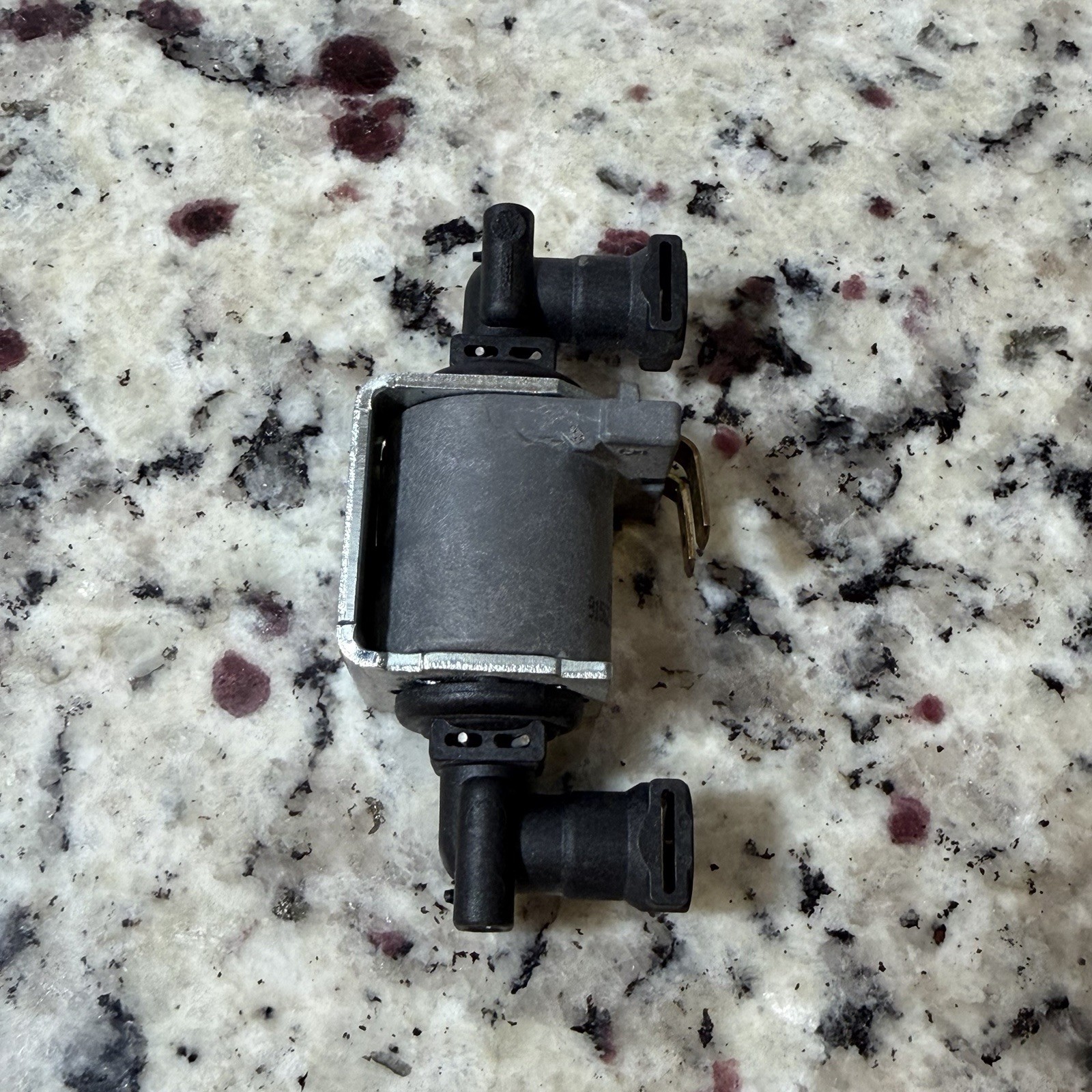 Miele CVA 4066 Coffee Machine Single Outlet Solenoid DEV122-1562