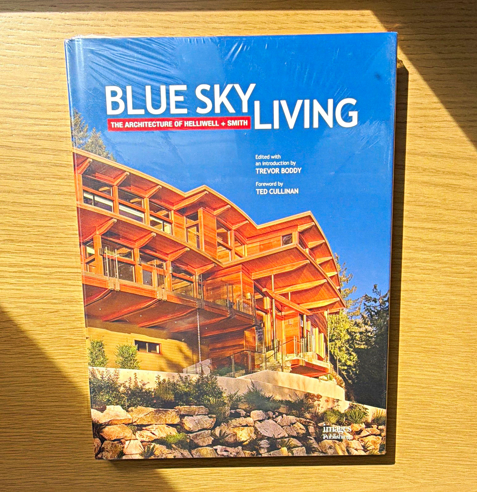 Blue Sky Living Helliwell + Smith 2013 Hardcover Illustrated w/ Dust Jacket Blue Sky Living Helliwell + Smith 2013 Hardcover Illustrated w/ Dust Jacket