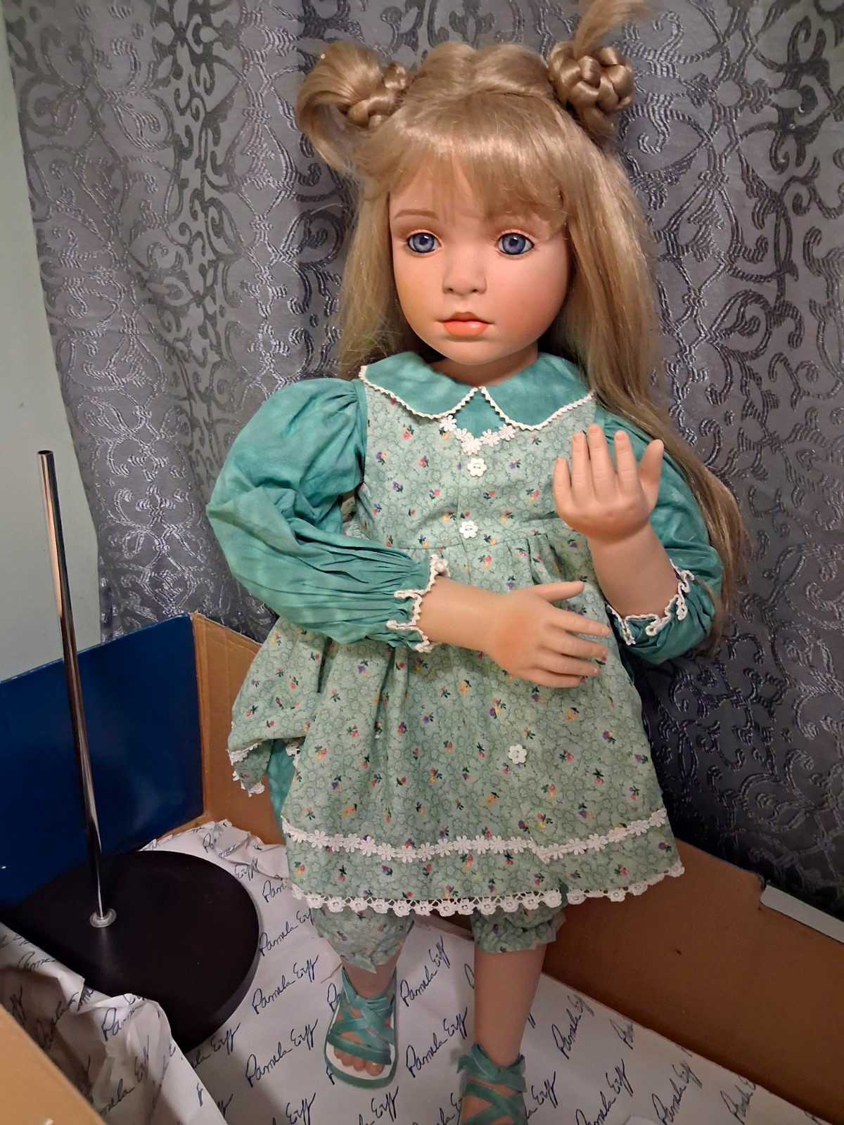 MasterPiece Gallery 34in Porcelain Doll Pamela Erff 2003 Signed Ltd Ed MasterPiece Gallery 34in Porcelain Doll Pamela Erff 2003 Signed Ltd Ed