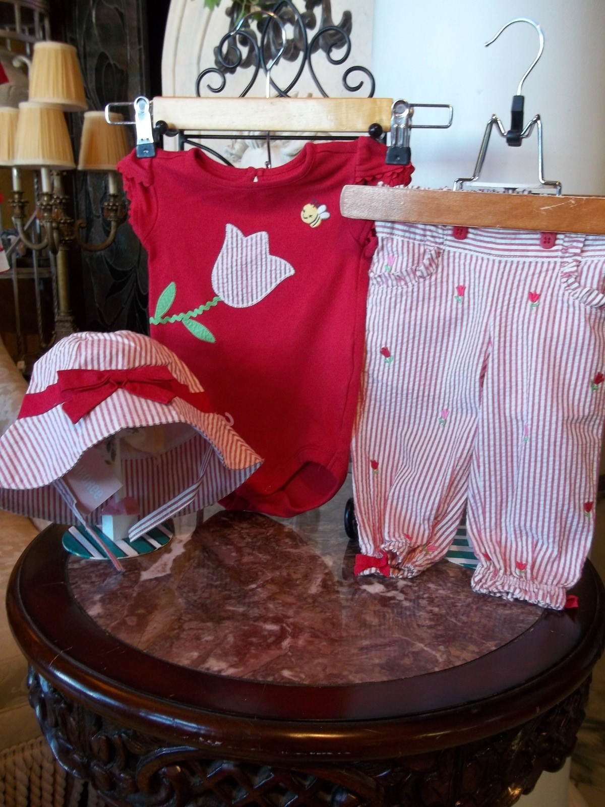 Gymboree 2013 Too Cute Tulip bee bodysuit crop pants NWT chin strap hat 6-12