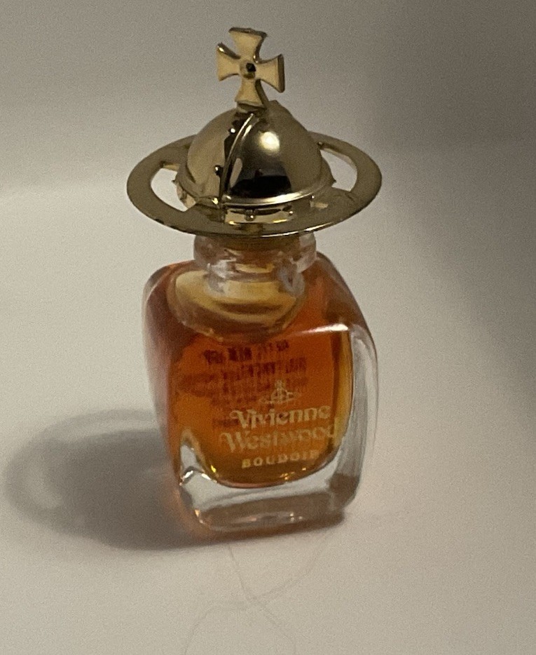 Vivienne Westwood Boudoir Eau De Parfum Mini 0.17 oz/ 5 ml Discontinued Rare Vivienne Westwood Boudoir Eau De Parfum Mini 0.17 oz/ 5 ml Discontinued Rare