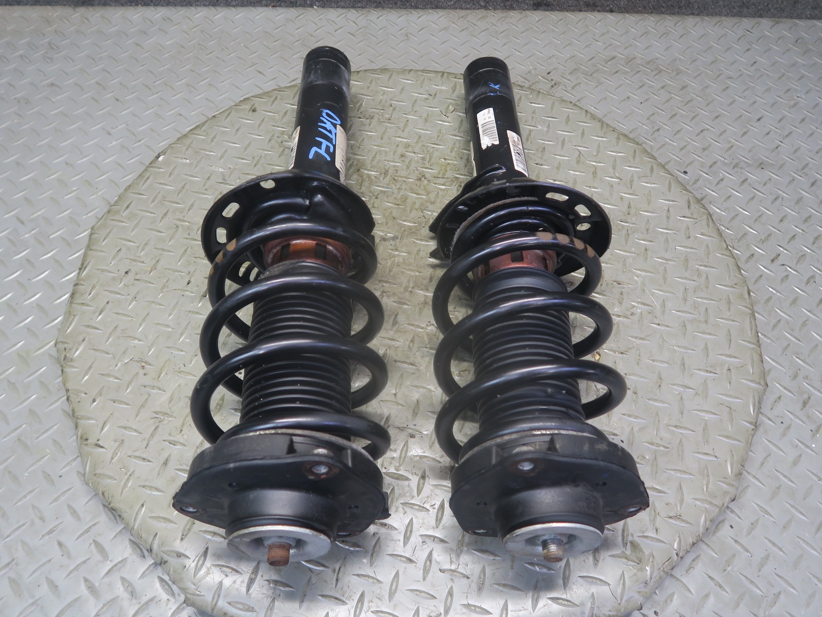 09-15 AUDI TT S 8J QUATTRO MAGNETIC RIDE FRONT STRUT SHOCK COIL SPRING SET OEM