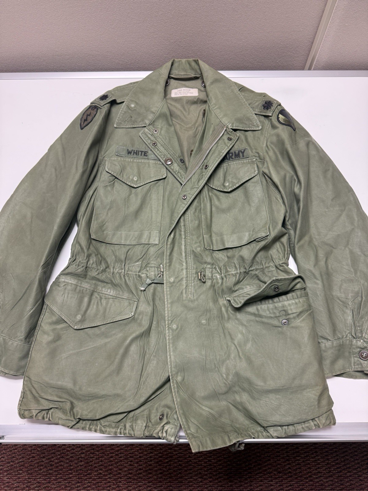 Vintage 1958 US Army M-1951 Field Jacket M51 Korean War 1st Armored Div Medium Vintage 1958 US Army M-1951 Field Jacket M51 Korean War 1st Armored Div Medium