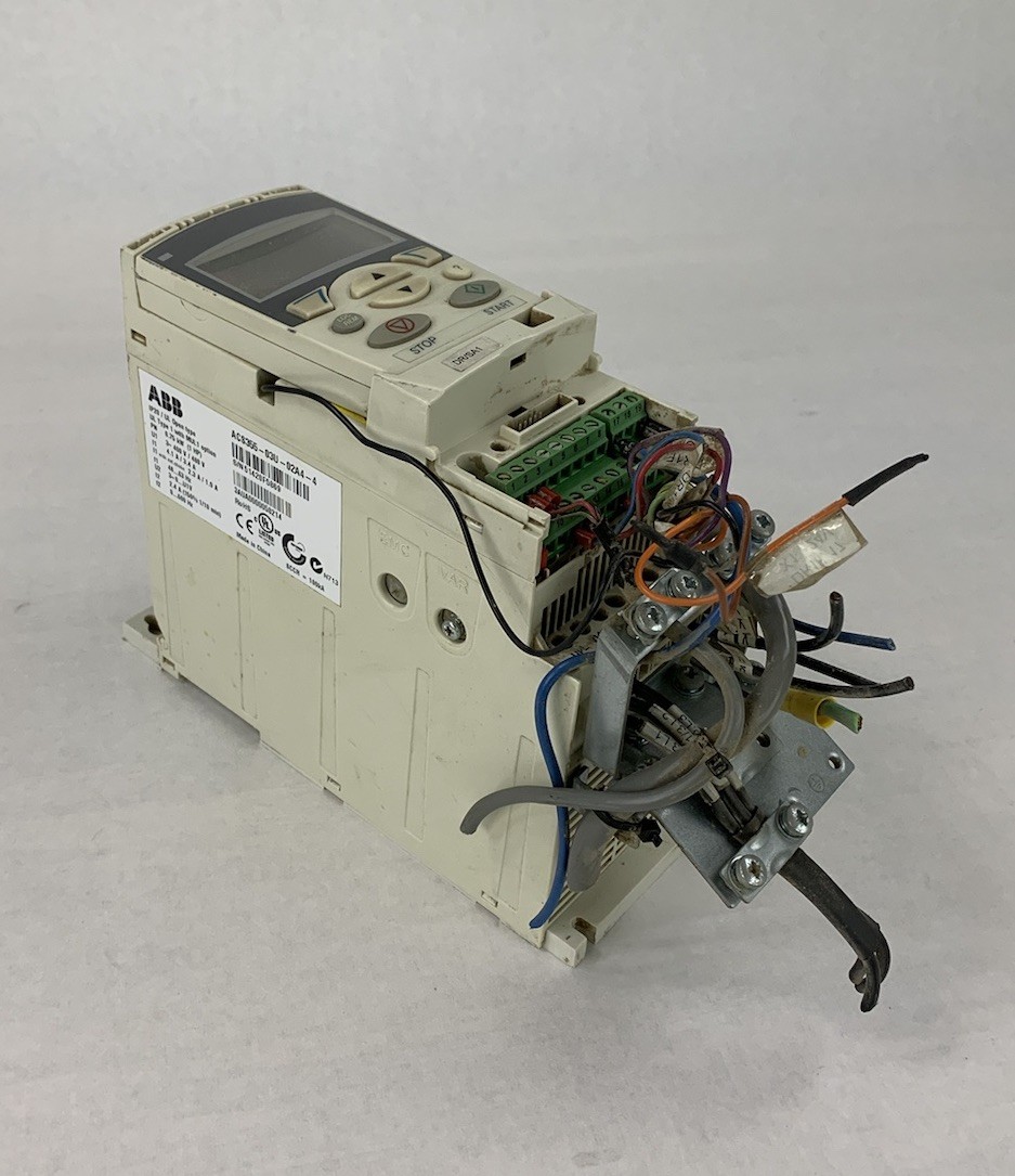 ABB ACS355-03U-02A4-4 Variable Frequency Drive ABB ACS355-03U-02A4-4 Variable Frequency Drive