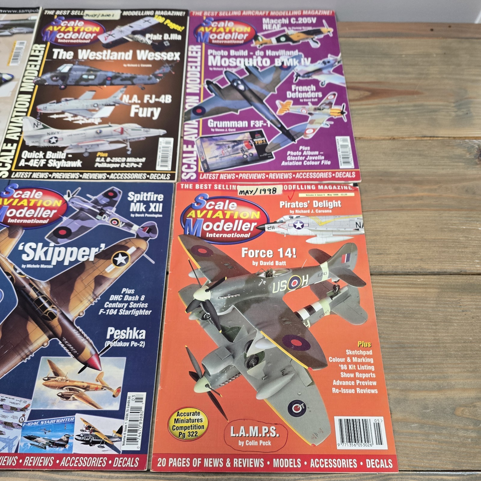 LOT of 10 - Scale Aviation Modeller International magazines SM26 LOT of 10 - Scale Aviation Modeller International magazines SM26