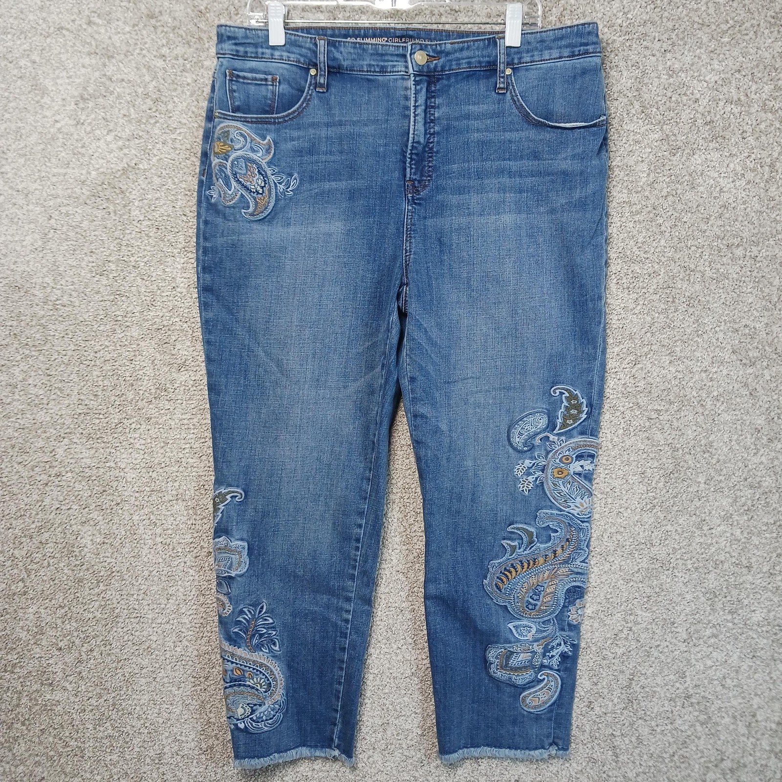Chico\'s So Slimming Girlfriend Jeans Womens 16R Blue Ankle Embroidered Paisley
