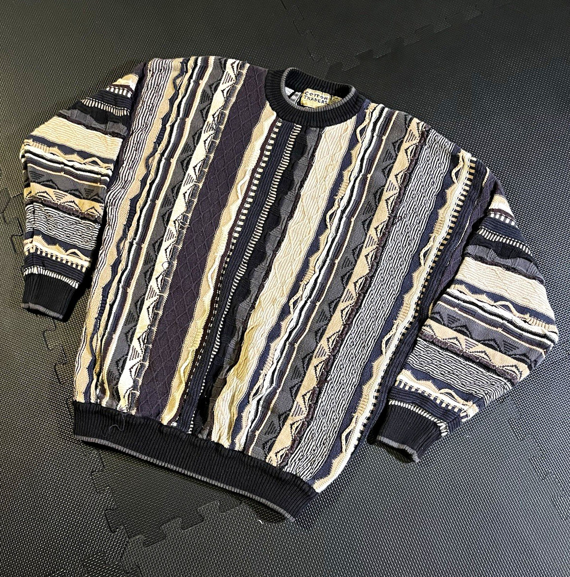 Cotton Traders Men\'s L Crew Neck Cable-Knit Striped Pullover Sweater Navy