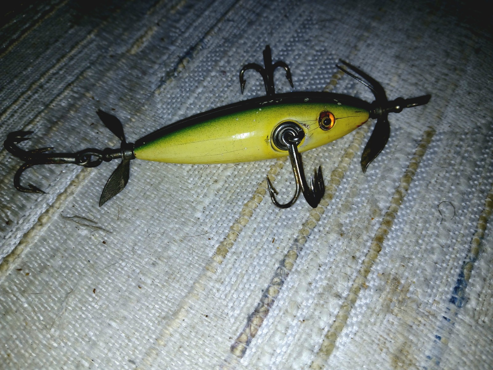 Vintage Pflueger Never Fail Minnow Fishing Lure