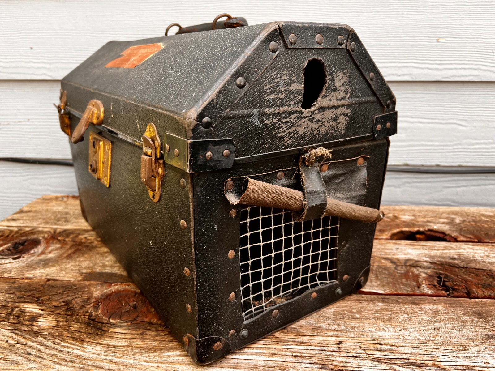 Historic New York - Antique - Hotel Manger - Pet Carrier - Super Weird - Rare
