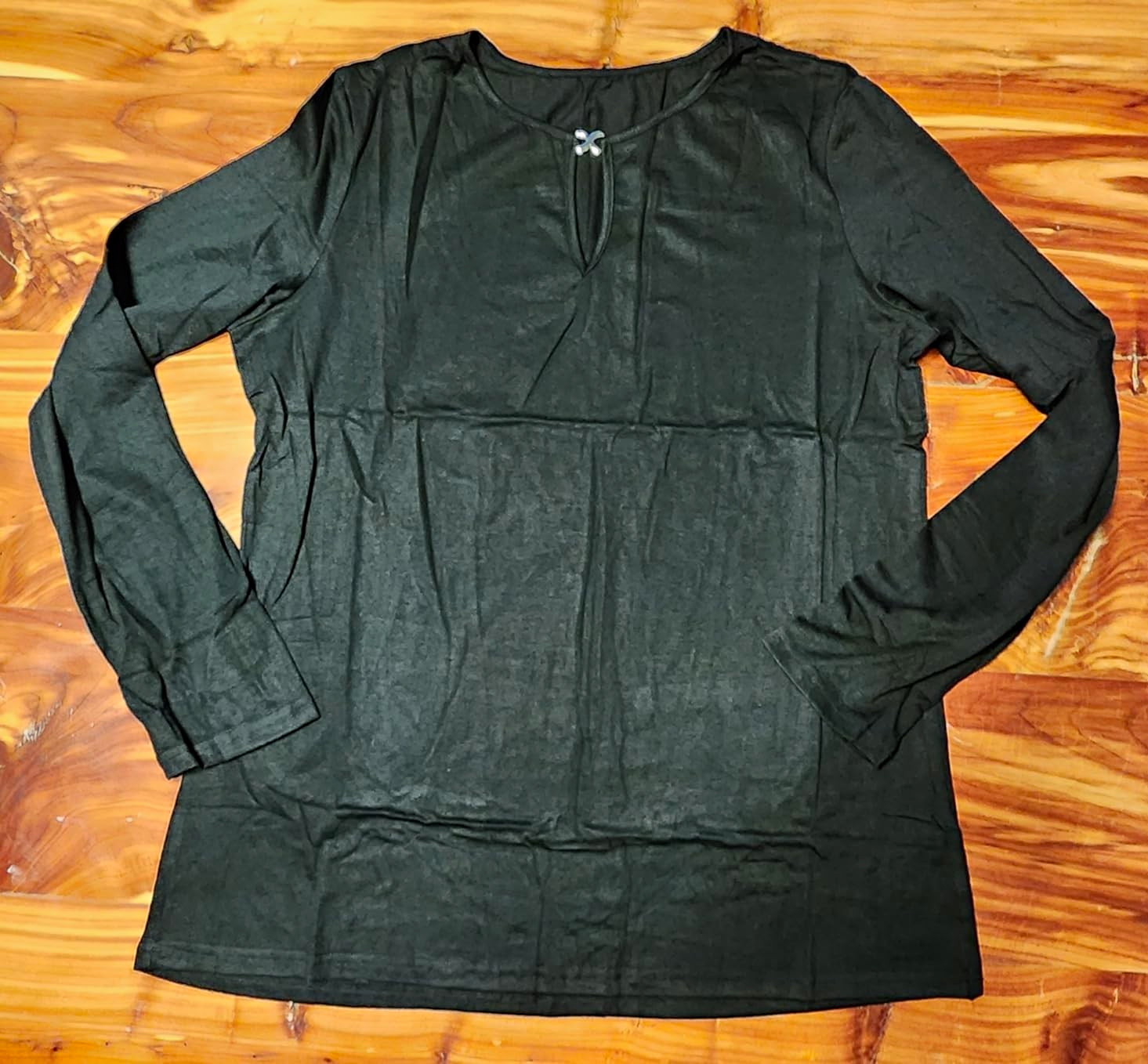 J. Jill Black Rayon Knit Tunic Top Women’s M Relaxed Fit Keyhole Neck