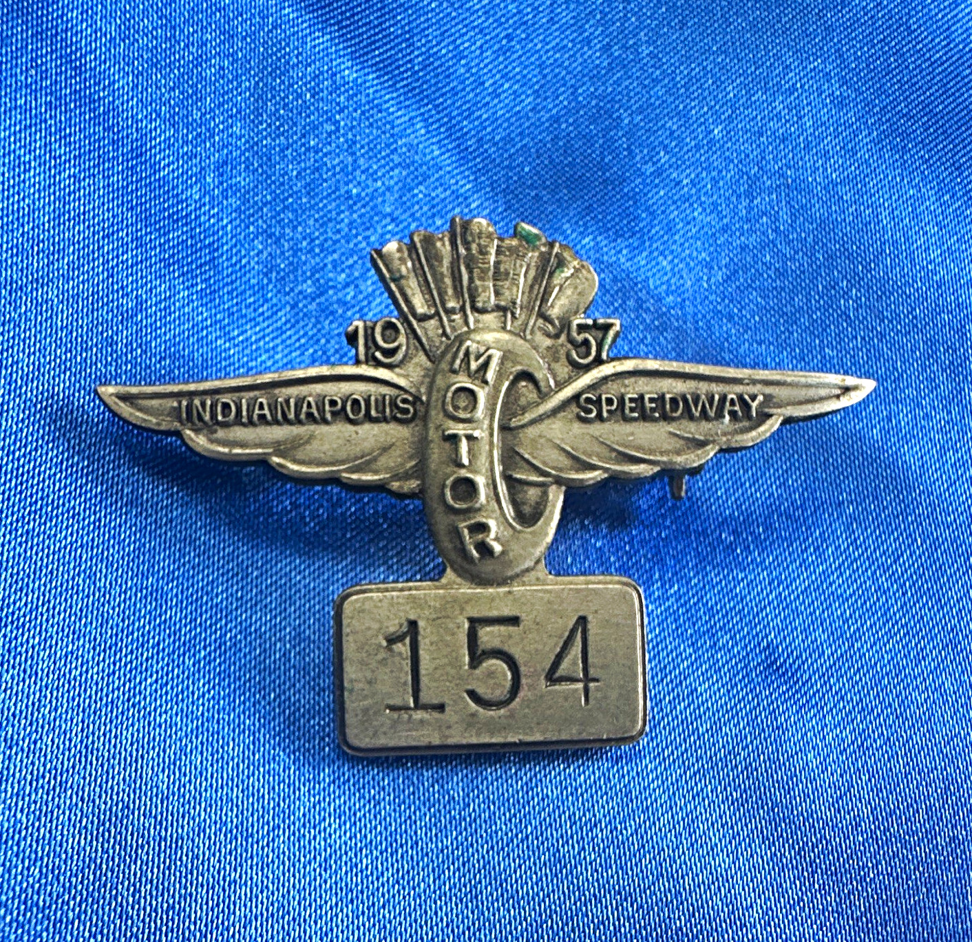 Vintage 1957 Indianapolis 500 Motor Speedway Badge RARE LOW #154 Indy 500 Vintage 1957 Indianapolis 500 Motor Speedway Badge RARE LOW #154 Indy 500