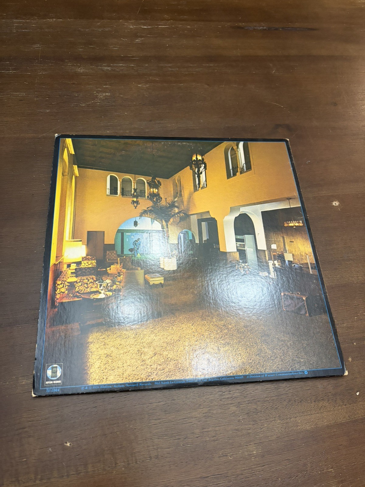 Eagles Hotel California LP 1976 First Press 7E-1084 CSM Complete With Poster EX