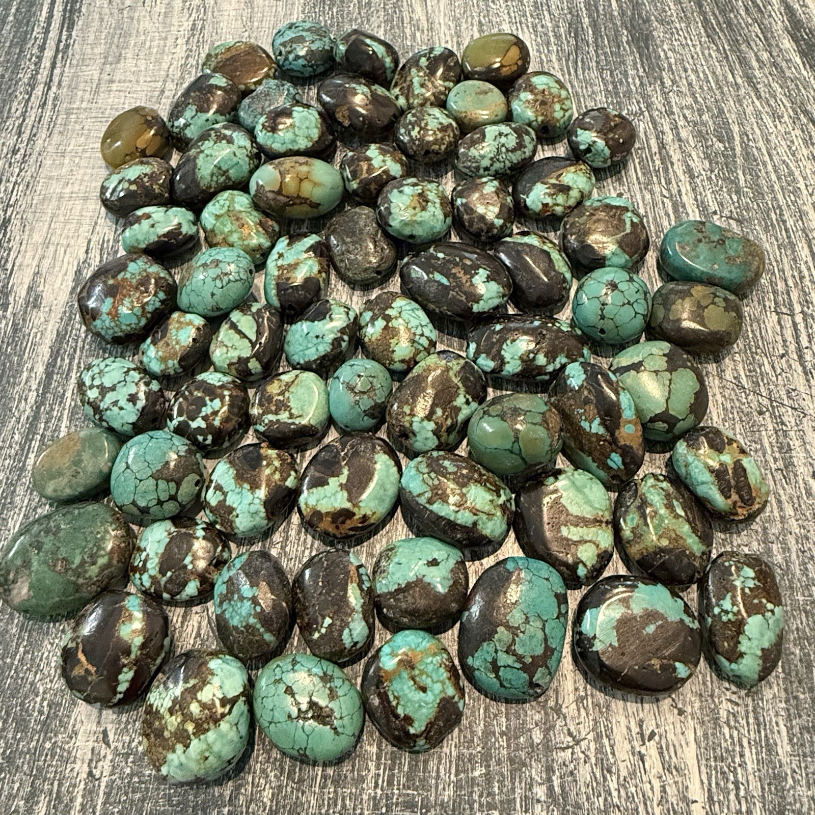 Huge Lot Of Chinese Hubei Turquoise Beads - 679 Grams