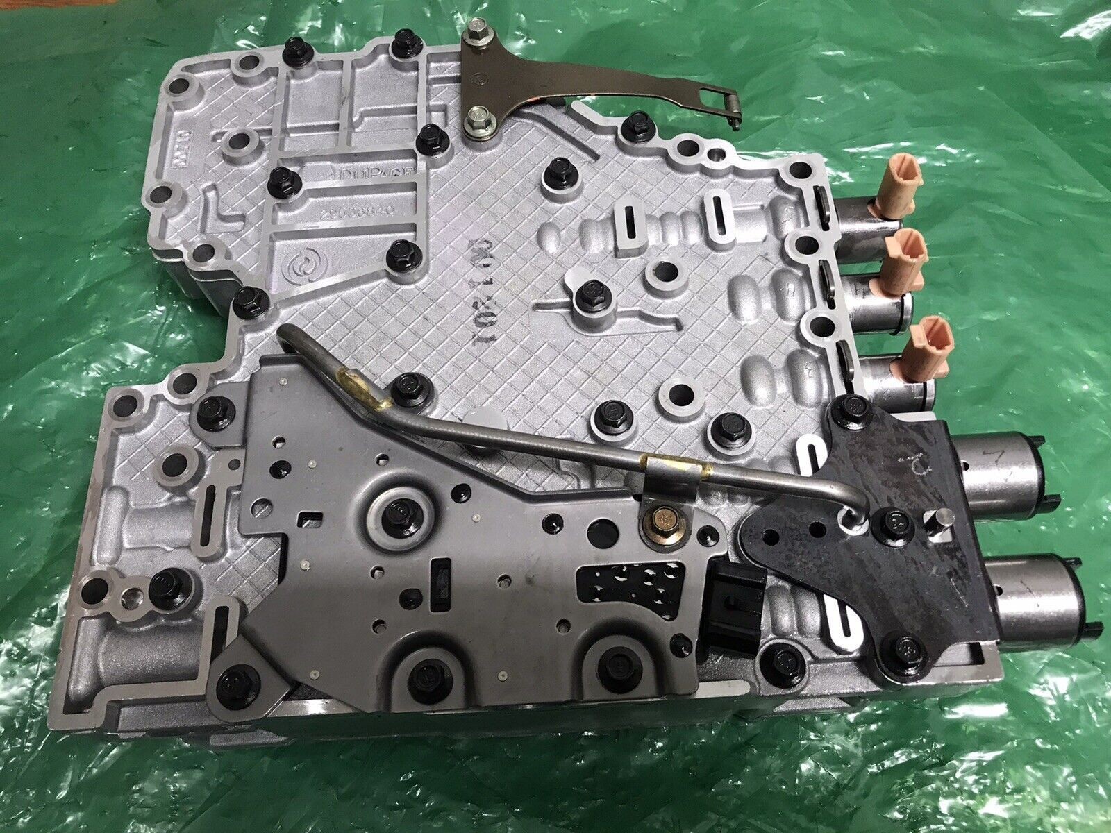 ALLISON 1000 2000 2400 TRANS VALVE BODY 6 SPED 6.6L DURAMAX DIESEL 2010-15 REMAN