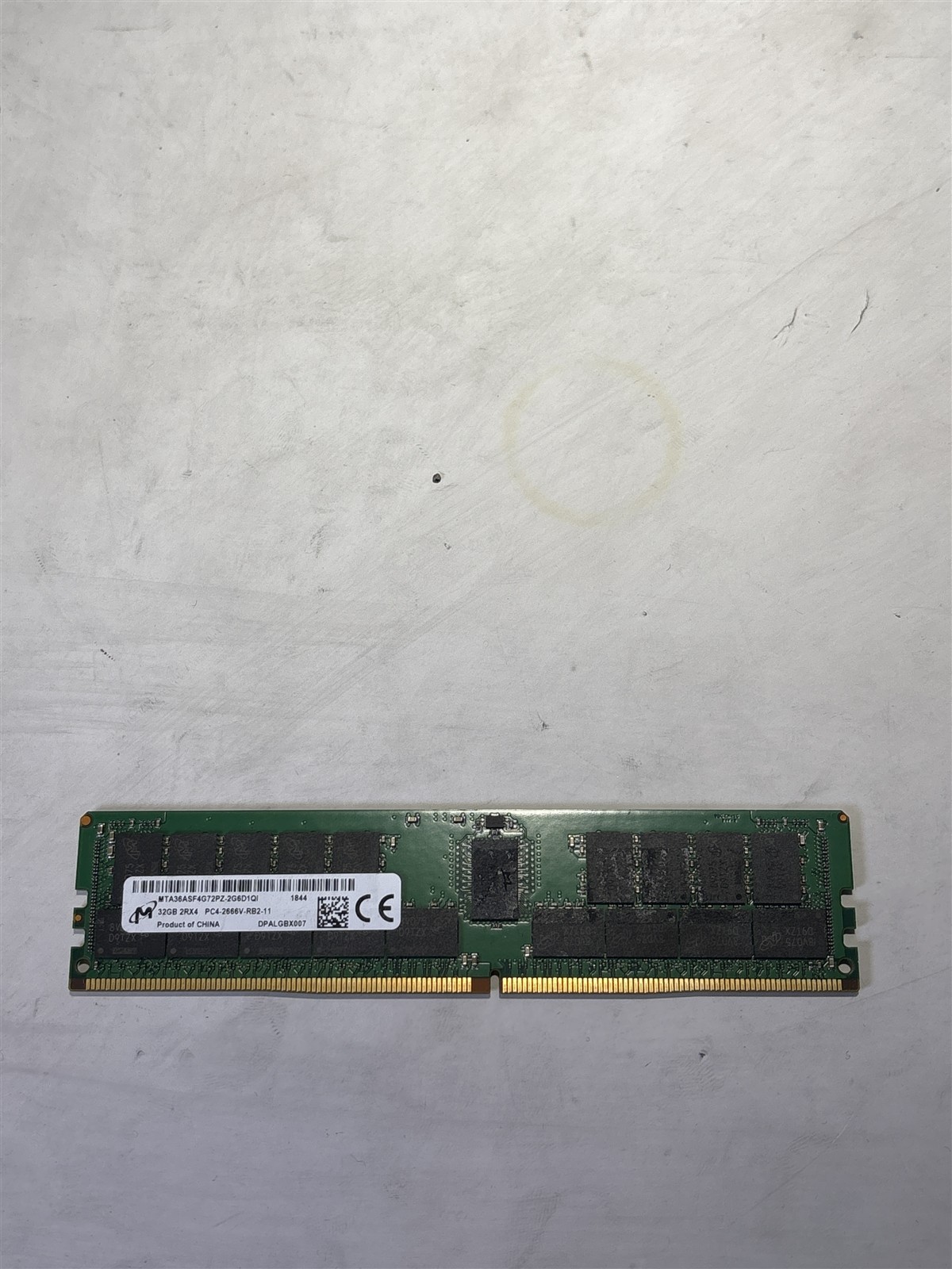 Micron 32GB 2Rx4 PC4-21300 DDR4-2666 Server RAM MTA36ASF4G72PZ-2G6D1QI