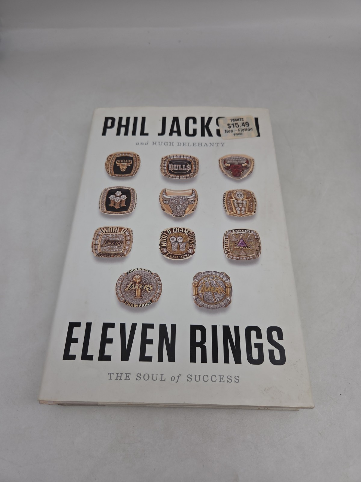 [SIGNED] Phil Jackson Eleven Rings 1st Edition Hardcover Book Autographed Bulls