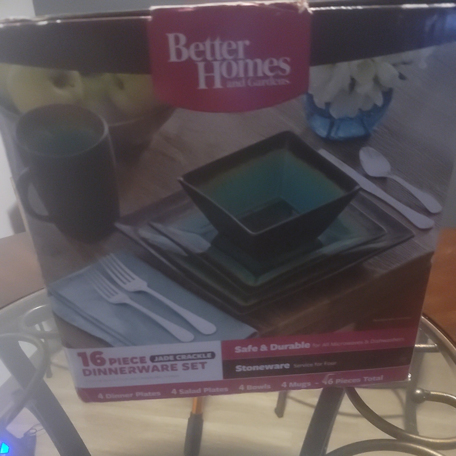Better Homes & Gardens Jade Crackle 16-Piece Dinnerware Set - Service for 4