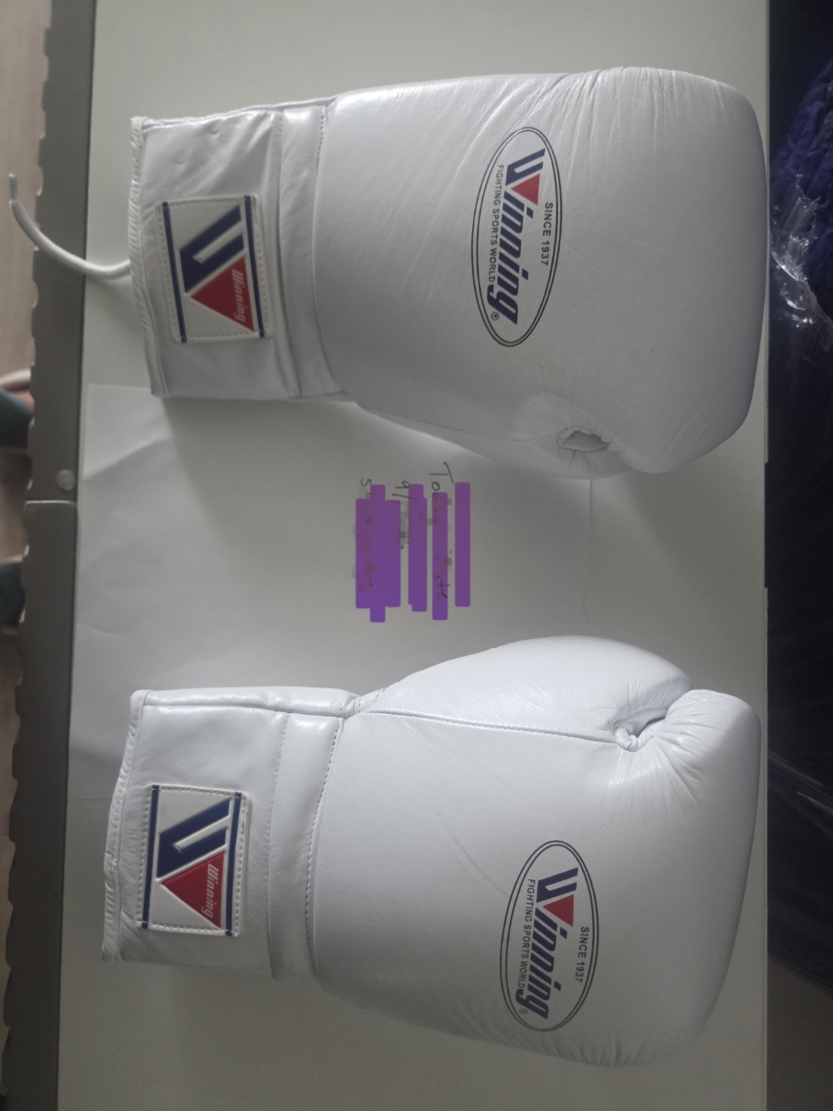 Winning MS-600 Boxing Gloves 16 oz Lace-Up Professional Boxing Gloves White NEW