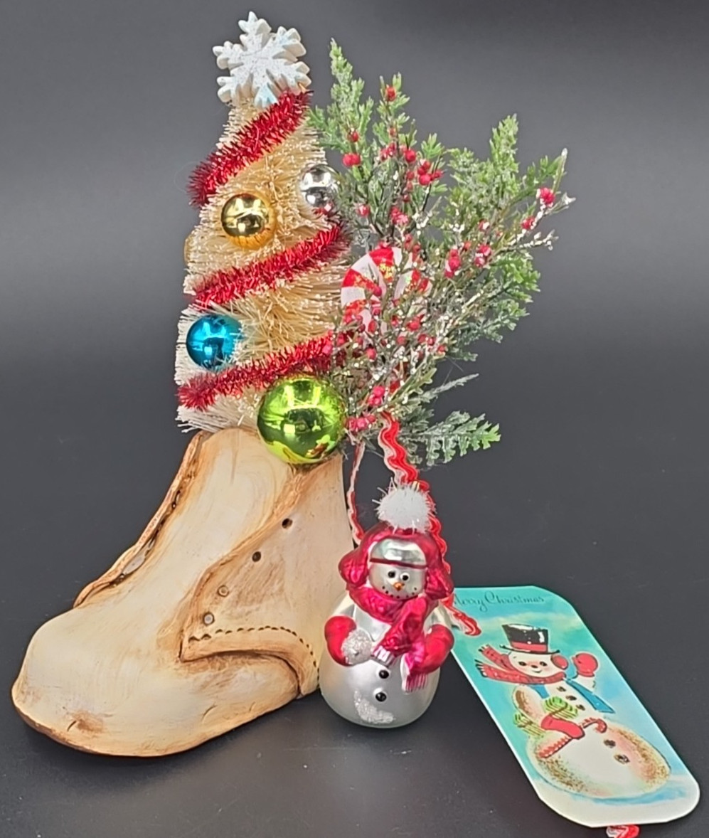 OOAK Vintage Baby Shoe Christmas Decor Bottle Brush Tree Snowman Retro 2 pc Set
