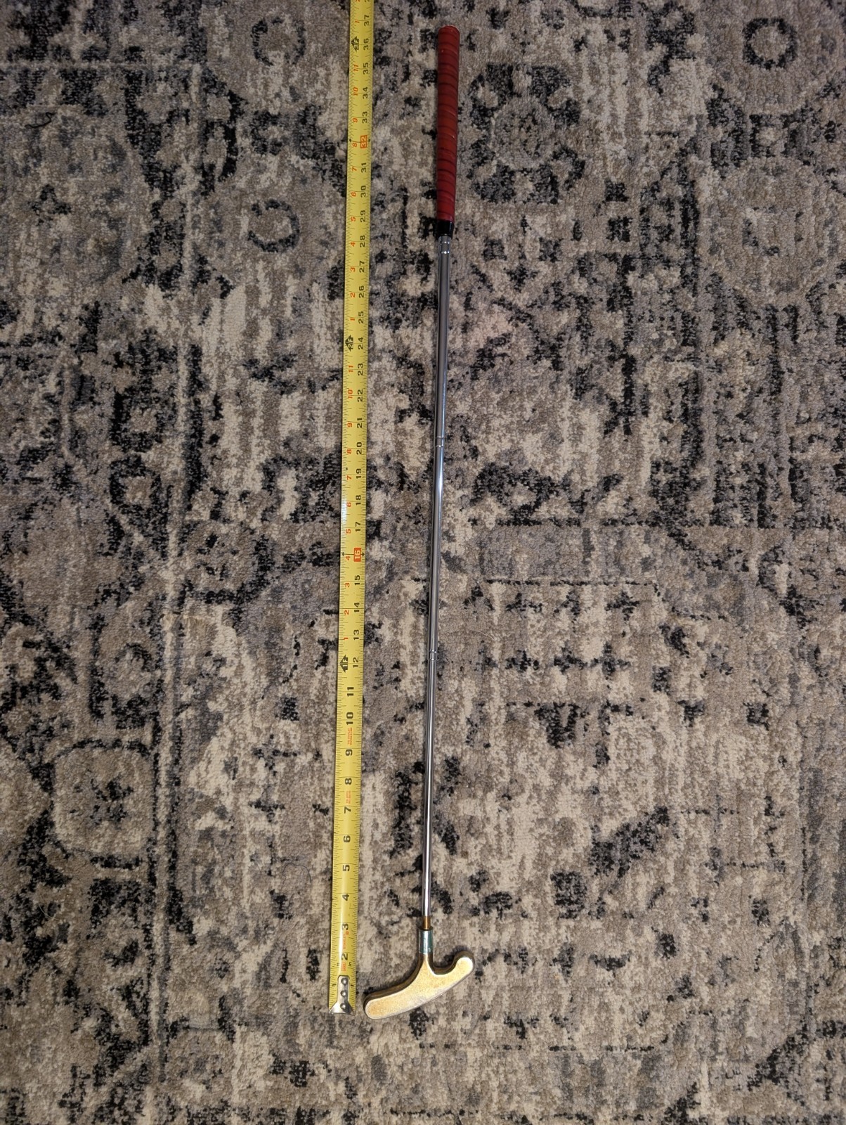 Vintage Acushnet BullsEye Brass Style Telescoping Putter, Red Leather 3\' To 17\