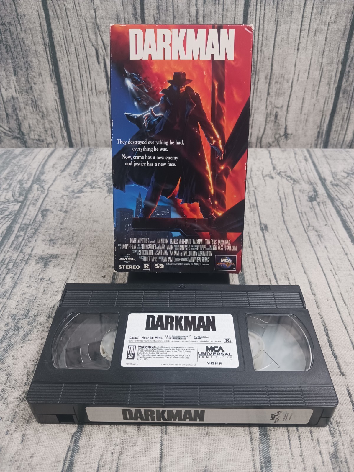 Darkman (VHS) Pre-Owned, Good Condition 