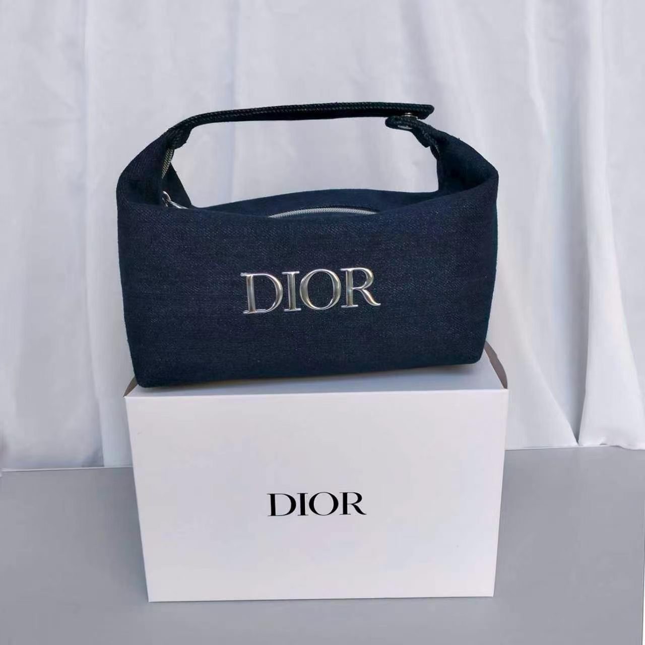 Christian Dior Cosmetic Makeup Bag Pouch With Top Handle New in Box~ Blue
