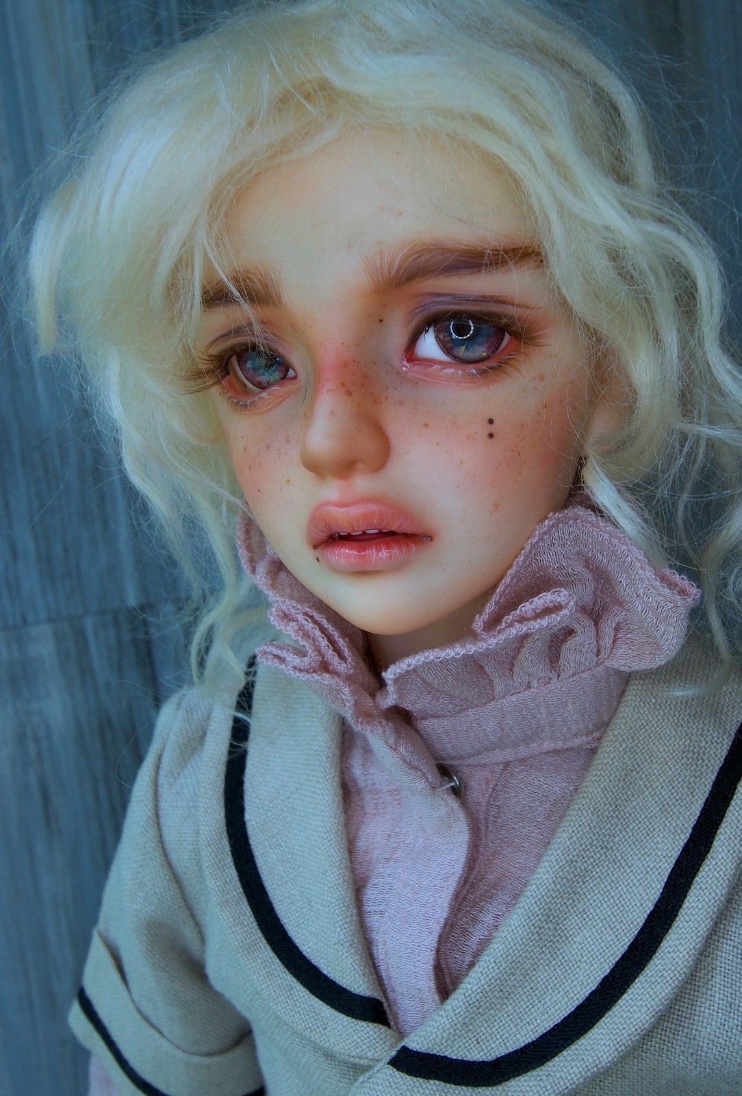 Legit Head Switch Hwahui  SD BJD 1/3 60 cm COA