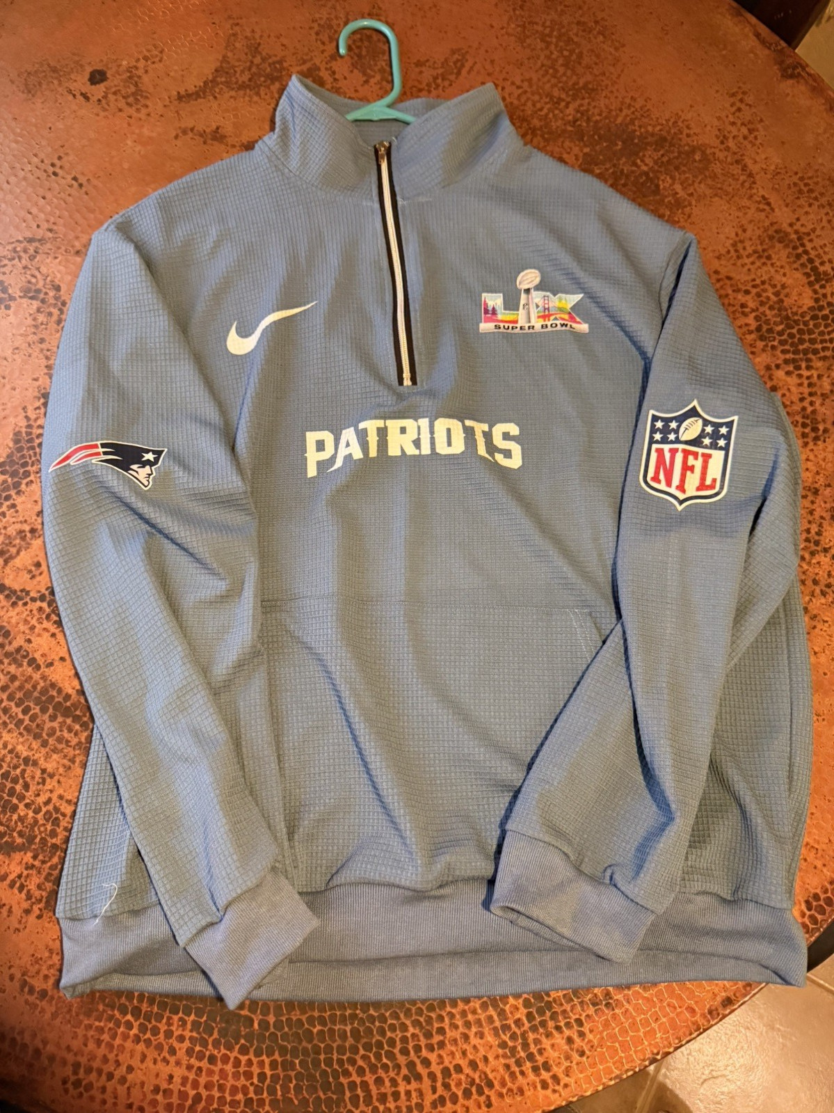 New England Patriots Super Bowl Men’s size 2XL super clean Patriots jacket New England Patriots Super Bowl Men’s size 2XL super clean Patriots jacket