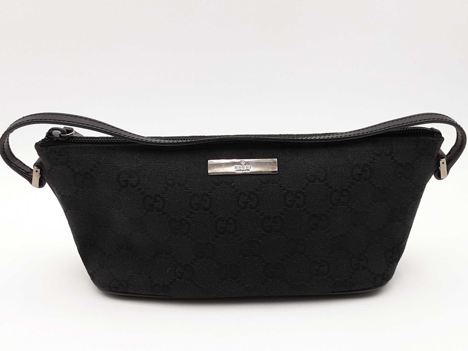 Gucci Black Gg Monogram Canvas Boat Pochette Eb0826lxzsa Gucci Black Gg Monogram Canvas Boat Pochette Eb0826lxzsa