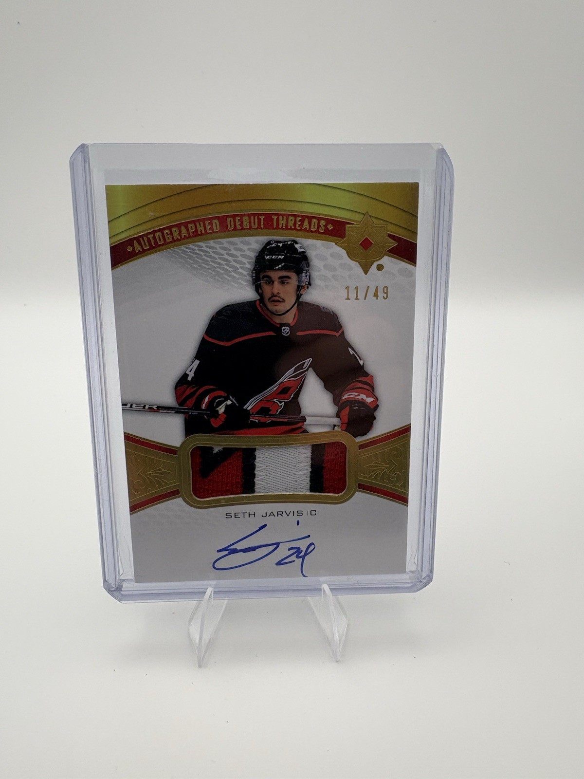 2021-22 Ultimate Collection Seth Jarvis Debut Threads Rookie Auto Patch /49 2021-22 Ultimate Collection Seth Jarvis Debut Threads Rookie Auto Patch /49
