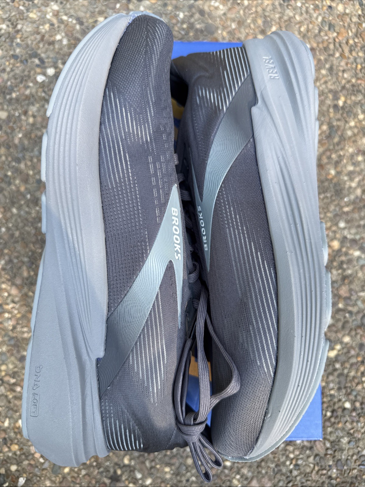 Brooks Revel 8 Men\'s Size 11.5 Brooks Revel 8 Men\'s Size 11.5