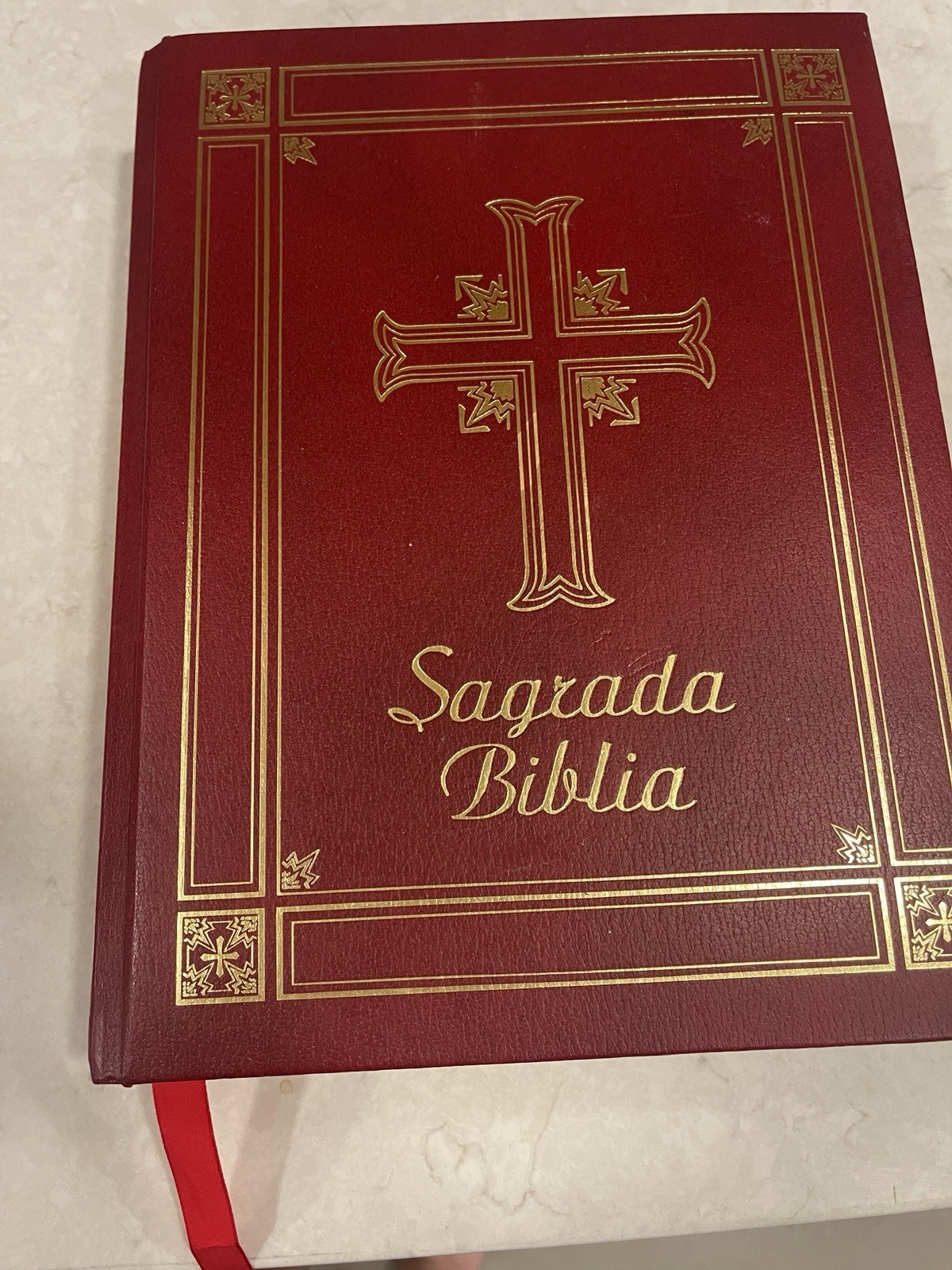 La Sagrada Biblica Edicion Familiar Latinoamericano Blanco 1991
