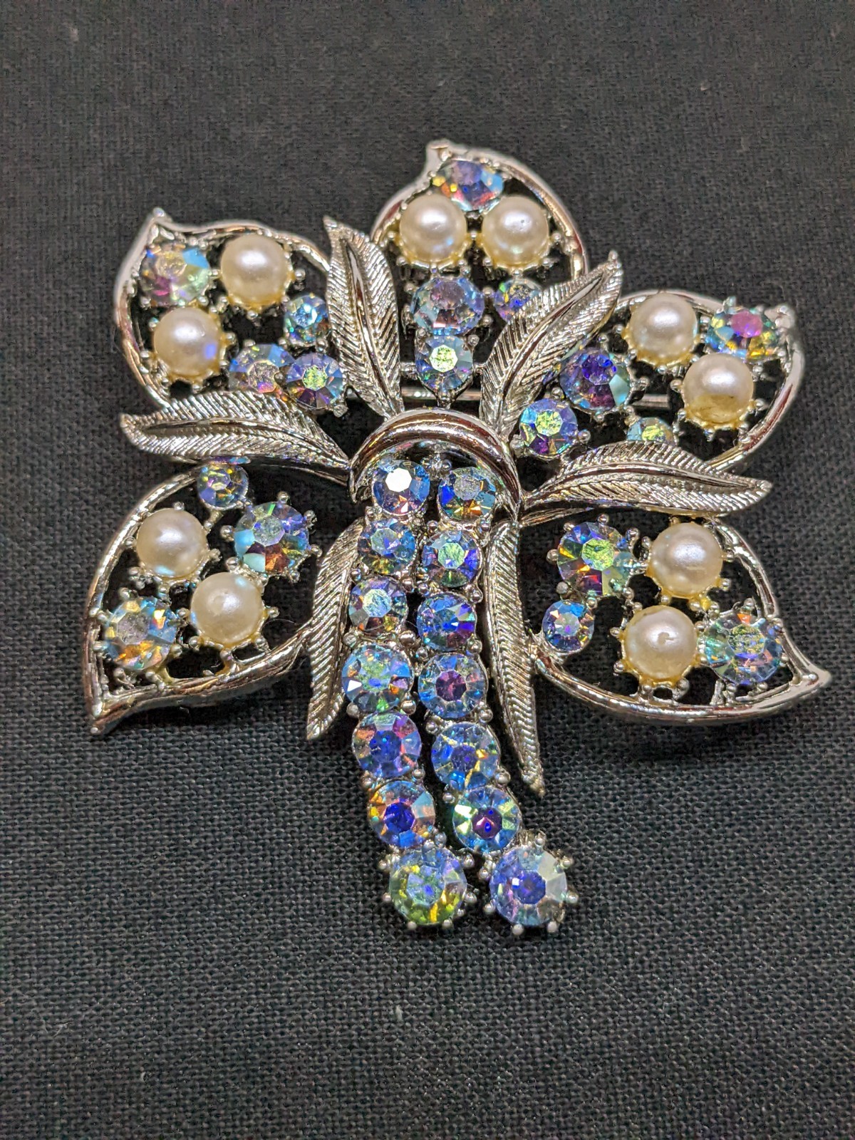 Vintage Coro Floral Brooch AB Rhinestone Imitation Pearl Silver Tone ~2.25\ Vintage Coro Floral Brooch AB Rhinestone Imitation Pearl Silver Tone ~2.25\