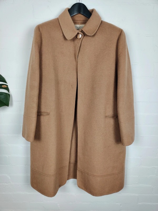 Vintage Mila Schon Cashmere Cape in Camel