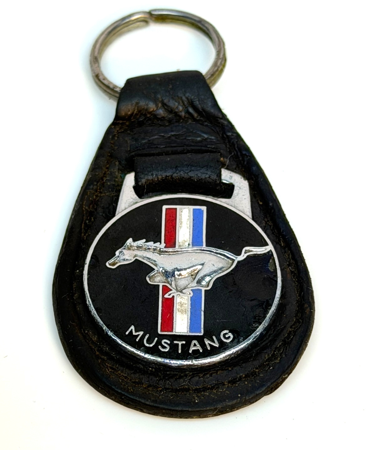 Ford Mustang Vintage Key Chain Ring Fob Running Horse Leather GT Black 🐎 Ford Mustang Vintage Key Chain Ring Fob Running Horse Leather GT Black 🐎