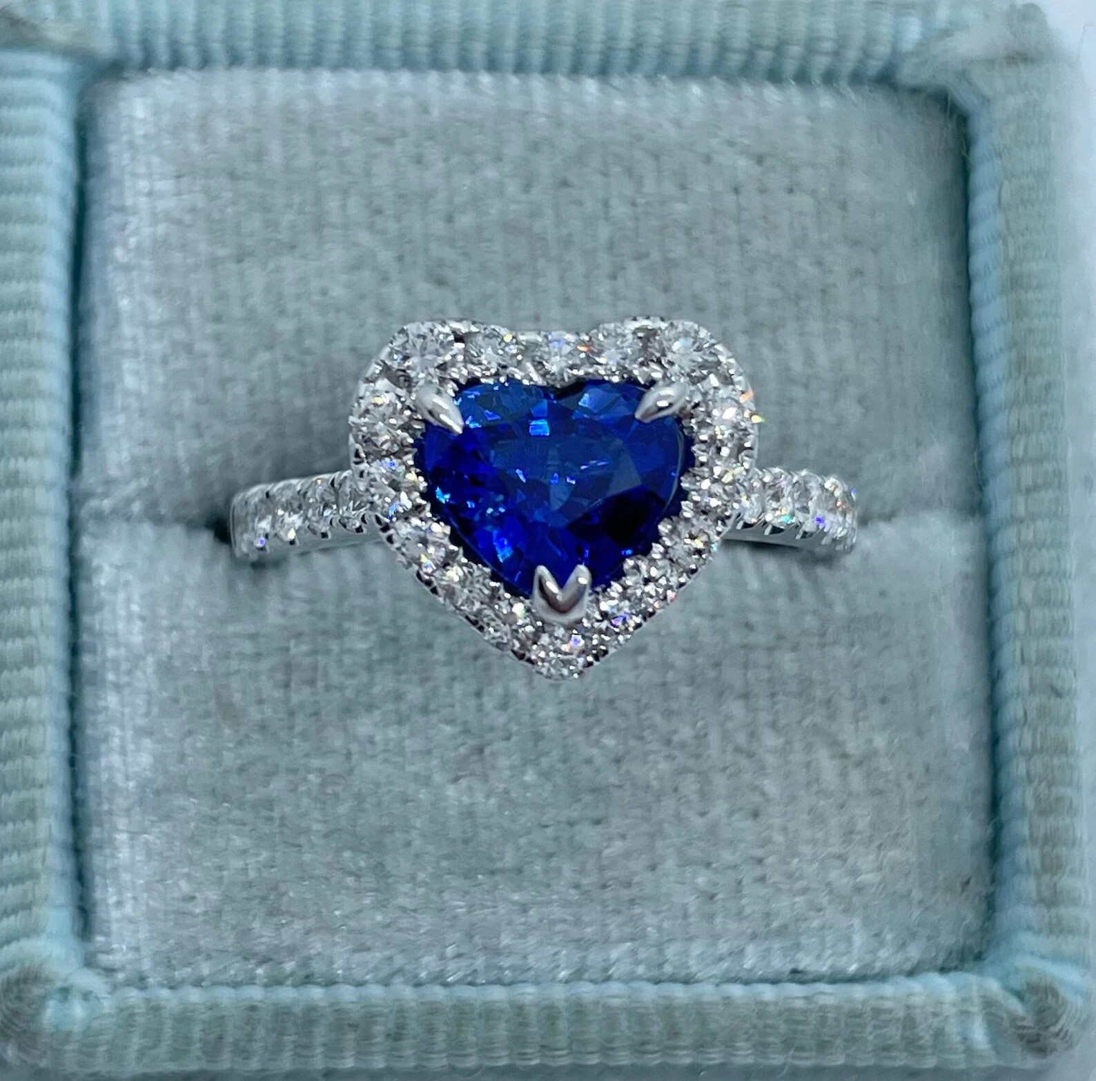 2.17 Ct Heart Cut Natural Blue Sapphire Diamond Ring 14K Real White Gold 2.17 Ct Heart Cut Natural Blue Sapphire Diamond Ring 14K Real White Gold