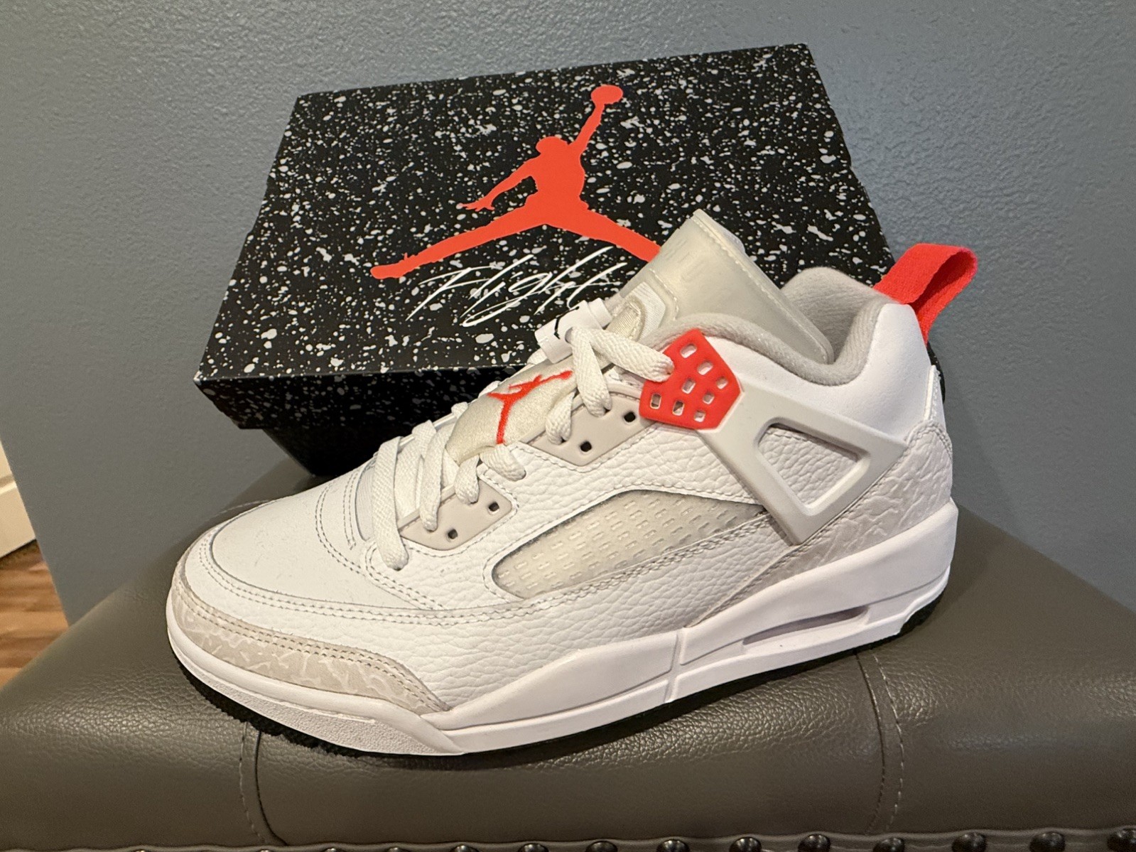 Nike Air Jordan Spizike Low White Bright Crimson IQ0305-100 Men\'s Size New