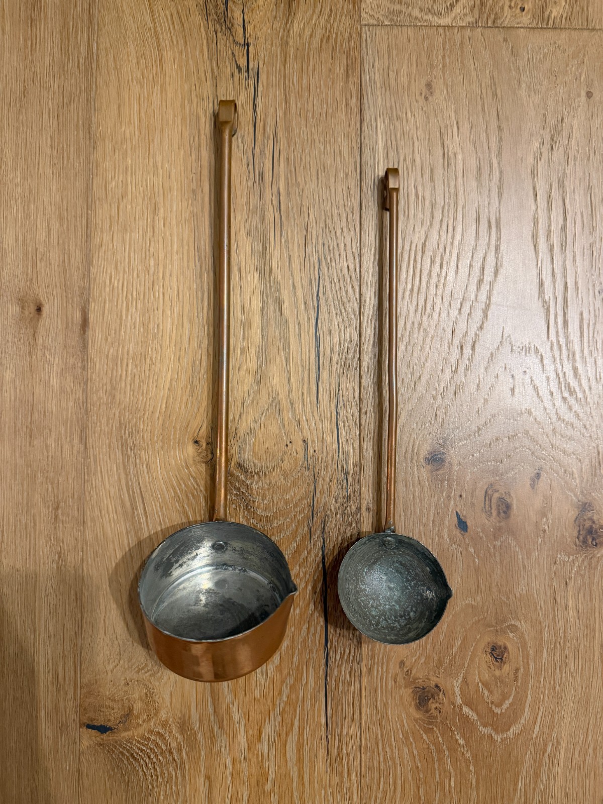 Vintage VTG Rustic Kitchen Copper Ladles Utensils Hanging Wall Decor Vintage VTG Rustic Kitchen Copper Ladles Utensils Hanging Wall Decor