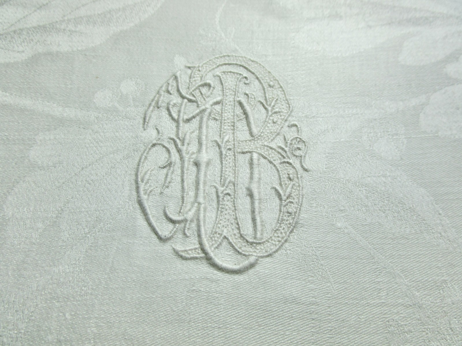 6 Large Antique Irish Linen Damask Napkins 28 6 Large Antique Irish Linen Damask Napkins 28