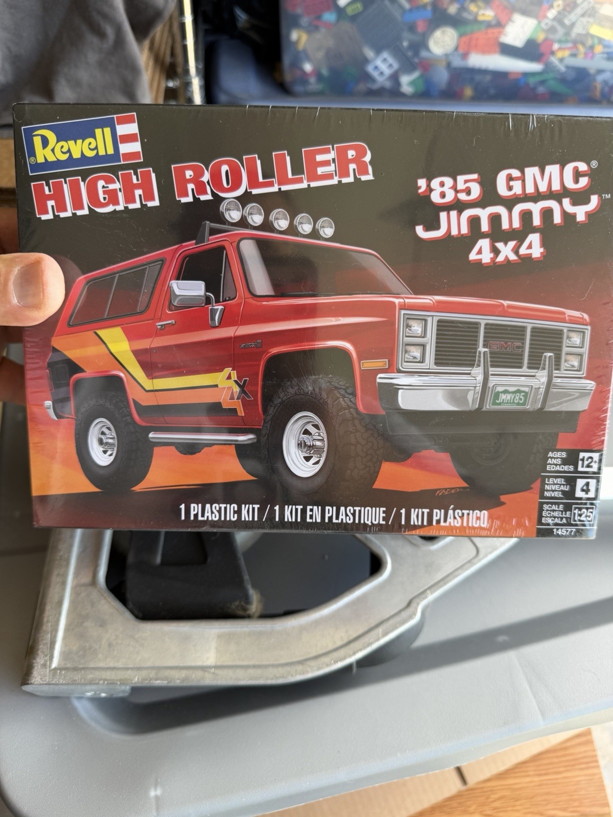 Revell 145779090 SEALED 1/25 1985 GMC Jimmy 4x4 High Roller Plastic Model Kit