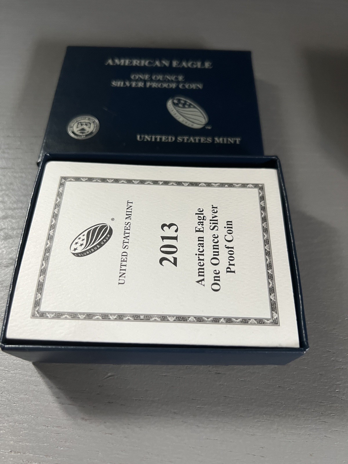 2015 U.S. Mint American Eagle Silver One Ounce Proof Coin w/ Box. COA 2015 U.S. Mint American Eagle Silver One Ounce Proof Coin w/ Box. COA