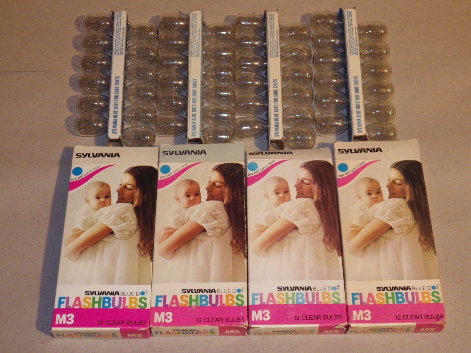 Sylvania Blue Dot M3 Clear Flashbulbs  ( 4 packs with 48 total bulbs )