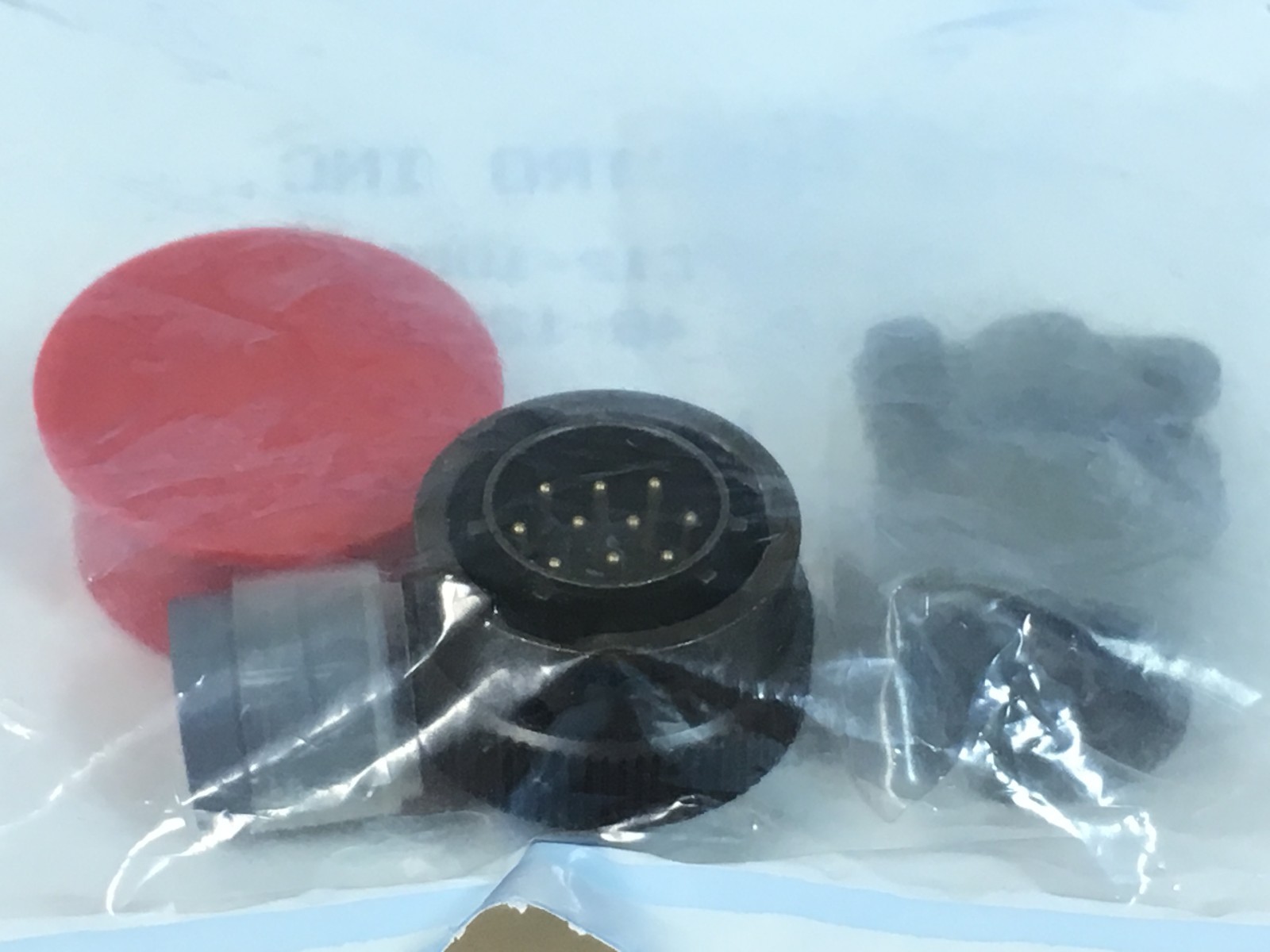 Souriau 85106EC1210P50 10 Position Connector Male Military NEW in Sealed Bag