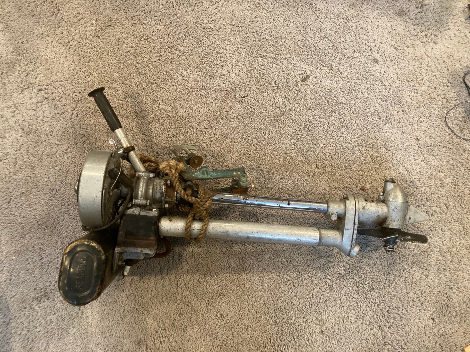 Vintage British Seagull Outboard Boat Motor Antique 2-Stroke Untested Vintage British Seagull Outboard Boat Motor Antique 2-Stroke Untested