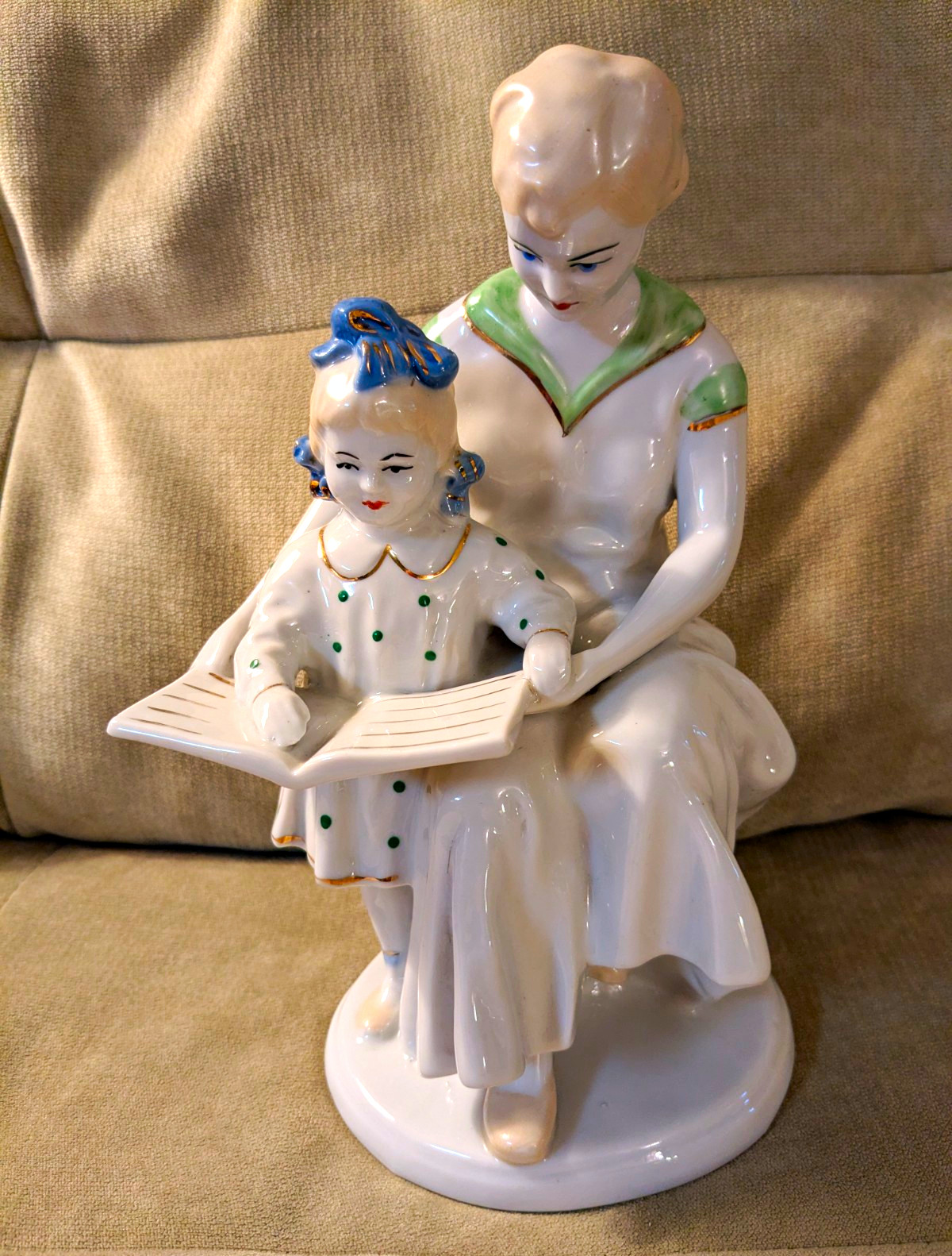Vintage Soviet USSR Porcelain Figurine Mother Child Daughter Reading Book 1960s Vintage Soviet USSR Porcelain Figurine Mother Child Daughter Reading Book 1960s