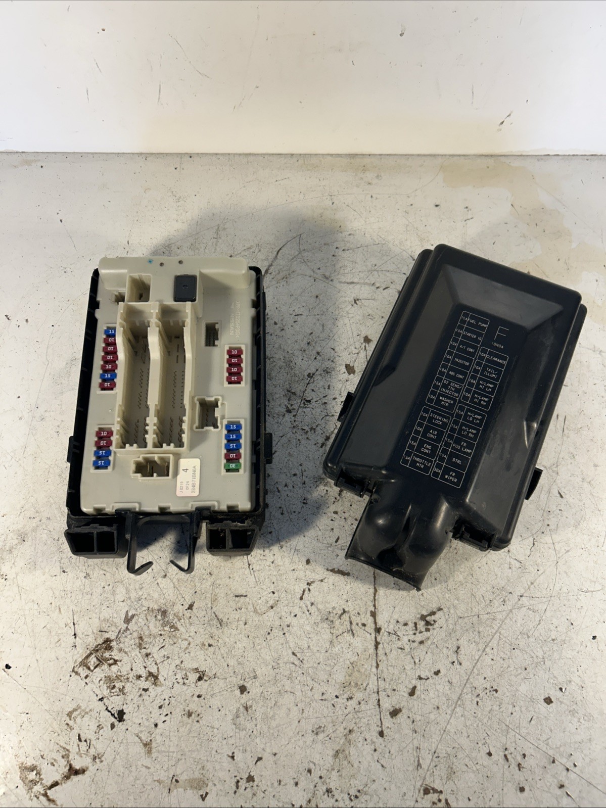 2009-2012 Infiniti G37 G25 Fuse Box IPDM Power Relay Module 284B71BN0A OEM 2009-2012 Infiniti G37 G25 Fuse Box IPDM Power Relay Module 284B71BN0A OEM