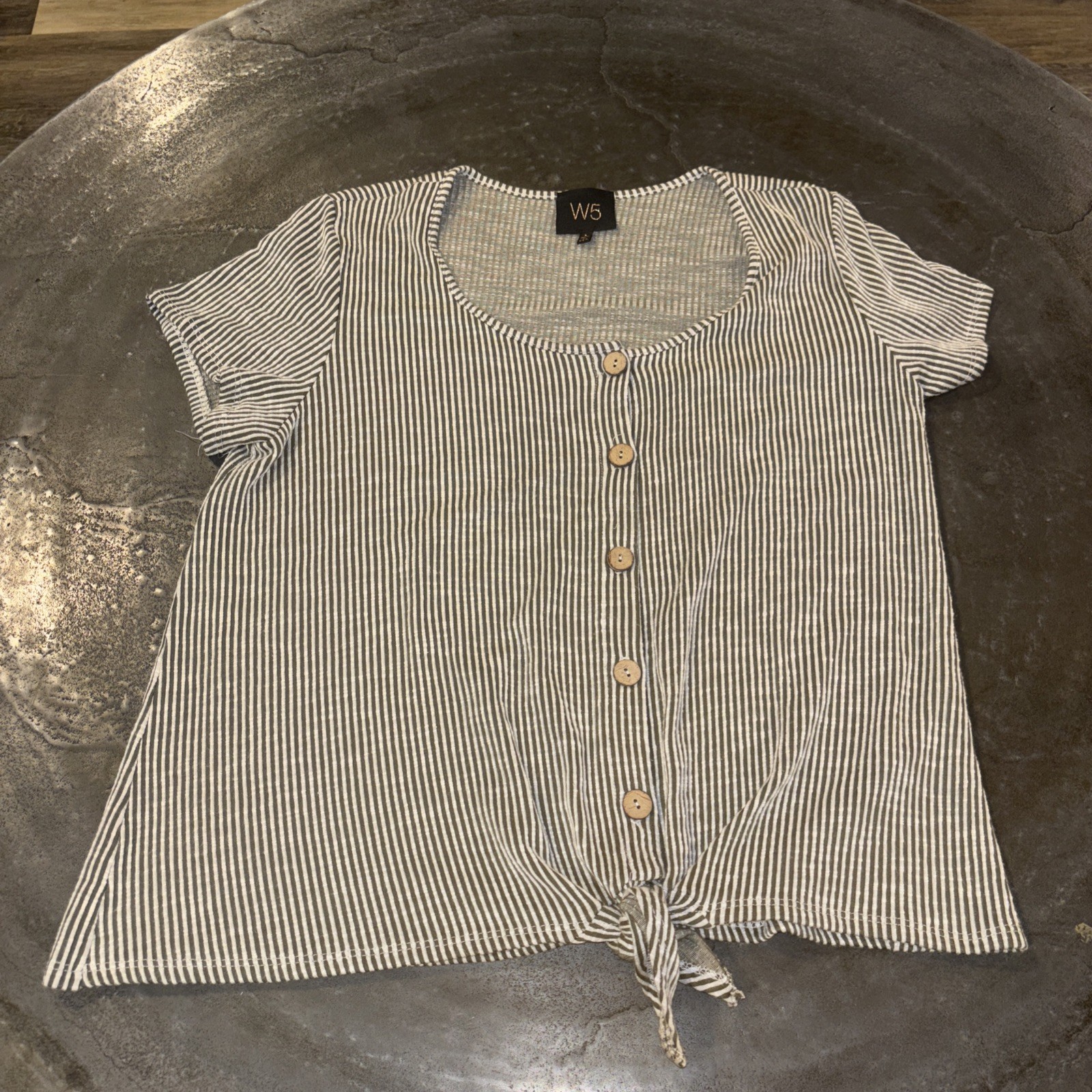 W5 Anthropologie Top Womens Large Grey White Stripe Fringe Whimsical Boho EUC W5 Anthropologie Top Womens Large Grey White Stripe Fringe Whimsical Boho EUC